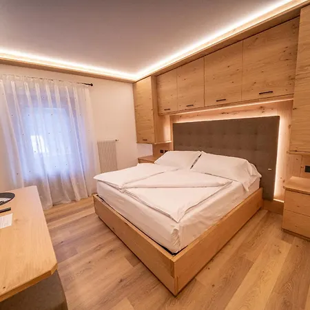 Fontana Hotel 3*